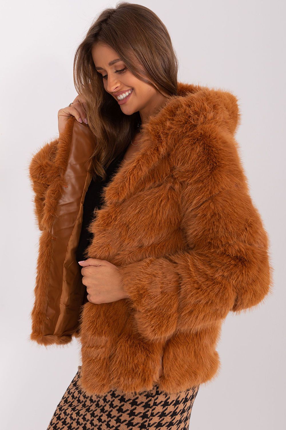 Fur Jacket with Hood and Pockets - Michelle & Kenza Co.