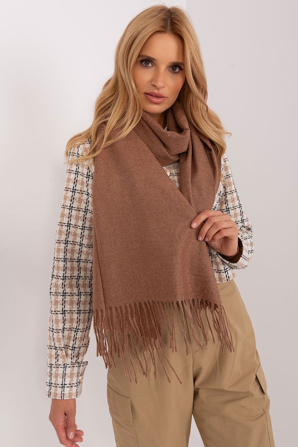 Chic Long Scarf - Tasselled