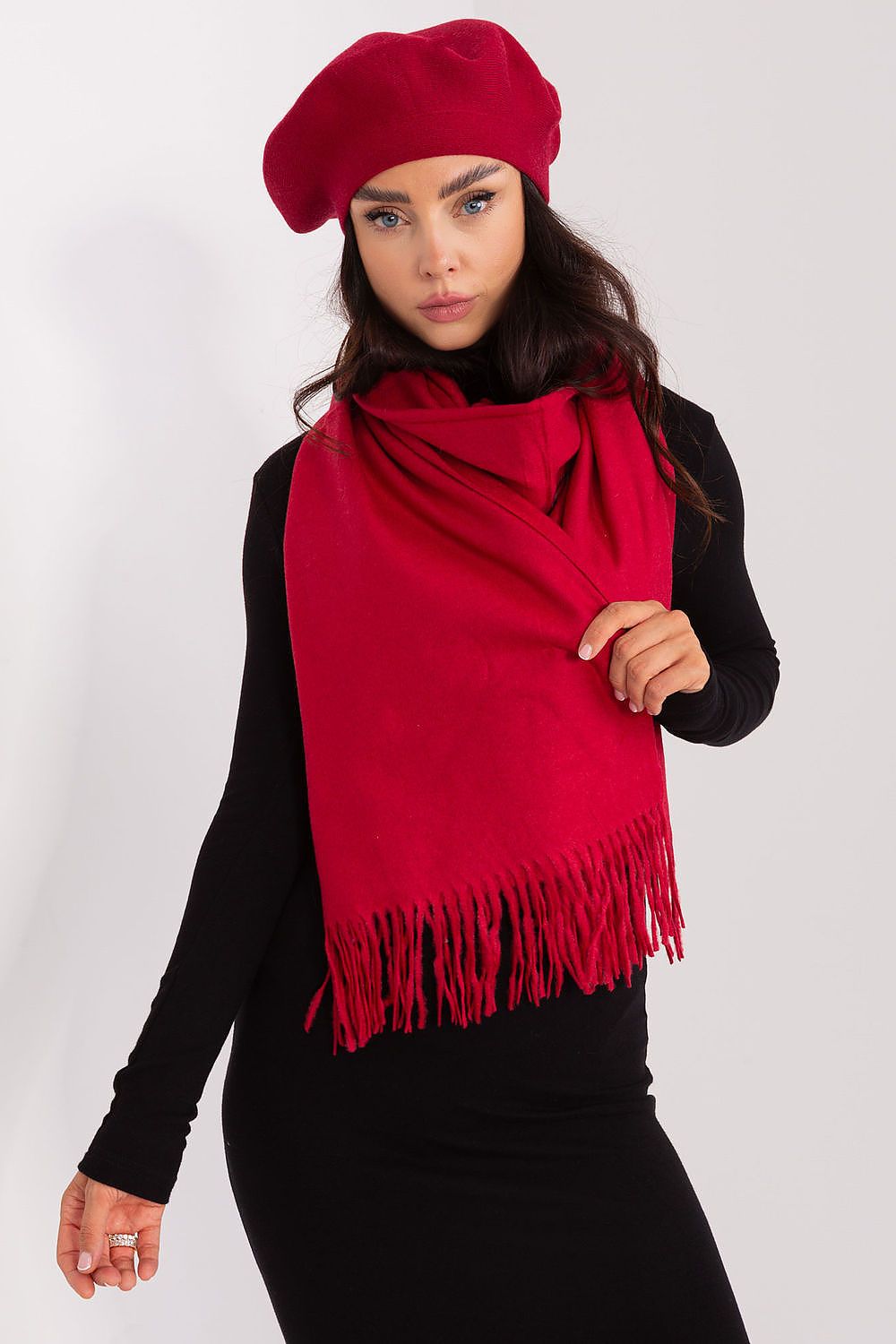 Chic Long Scarf - Tasselled