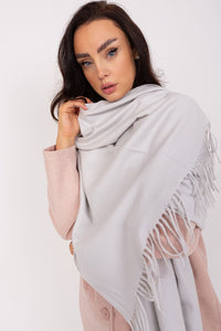 Chic Long Scarf - Tasselled