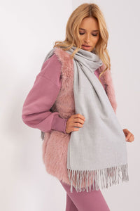 Chic Long Scarf - Tasselled