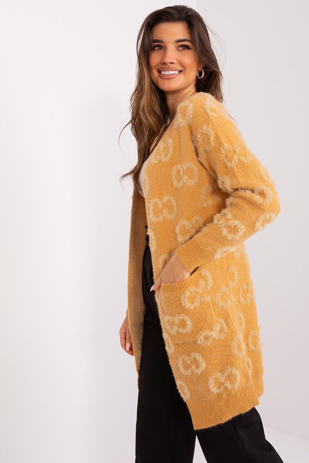 Textured Knit Cardigan with Practical Pockets - Michelle & Kenza Co.