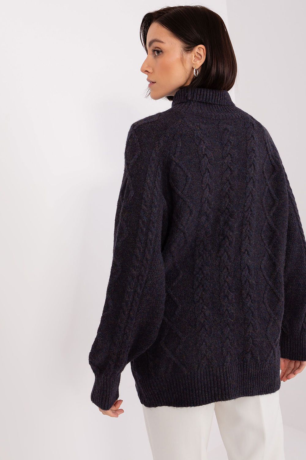 Acrylic Sweater with Plaid Texture - Michelle & Kenza Co.