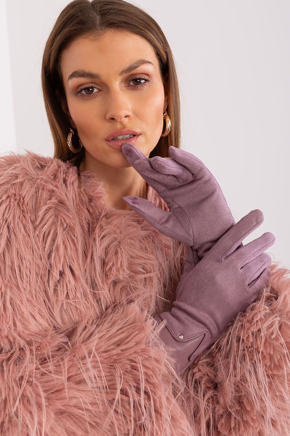 Elegant Touchscreen Gloves - Embroidered