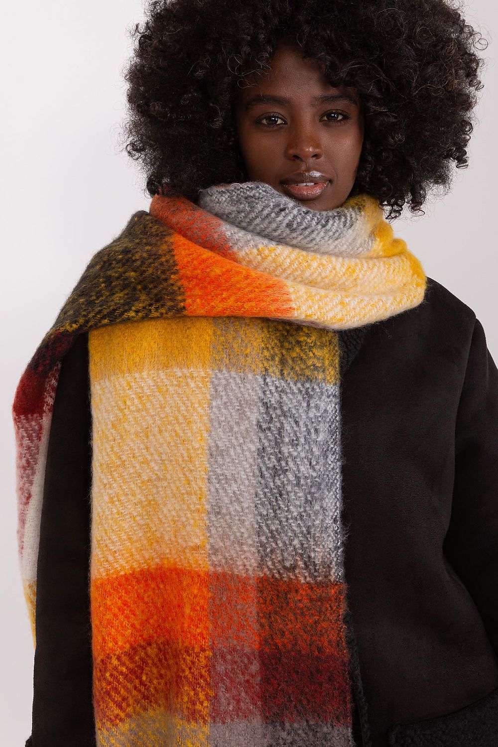 Chic Tasselled Scarf