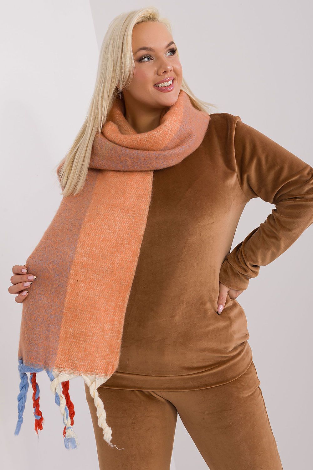 Elegant Striped Tasselled Scarf