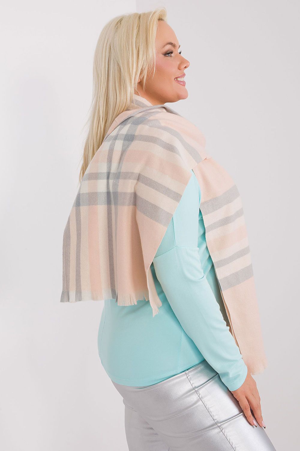 Textured Scarf with Colourful Checkered Pattern - Michelle & Kenza Co.