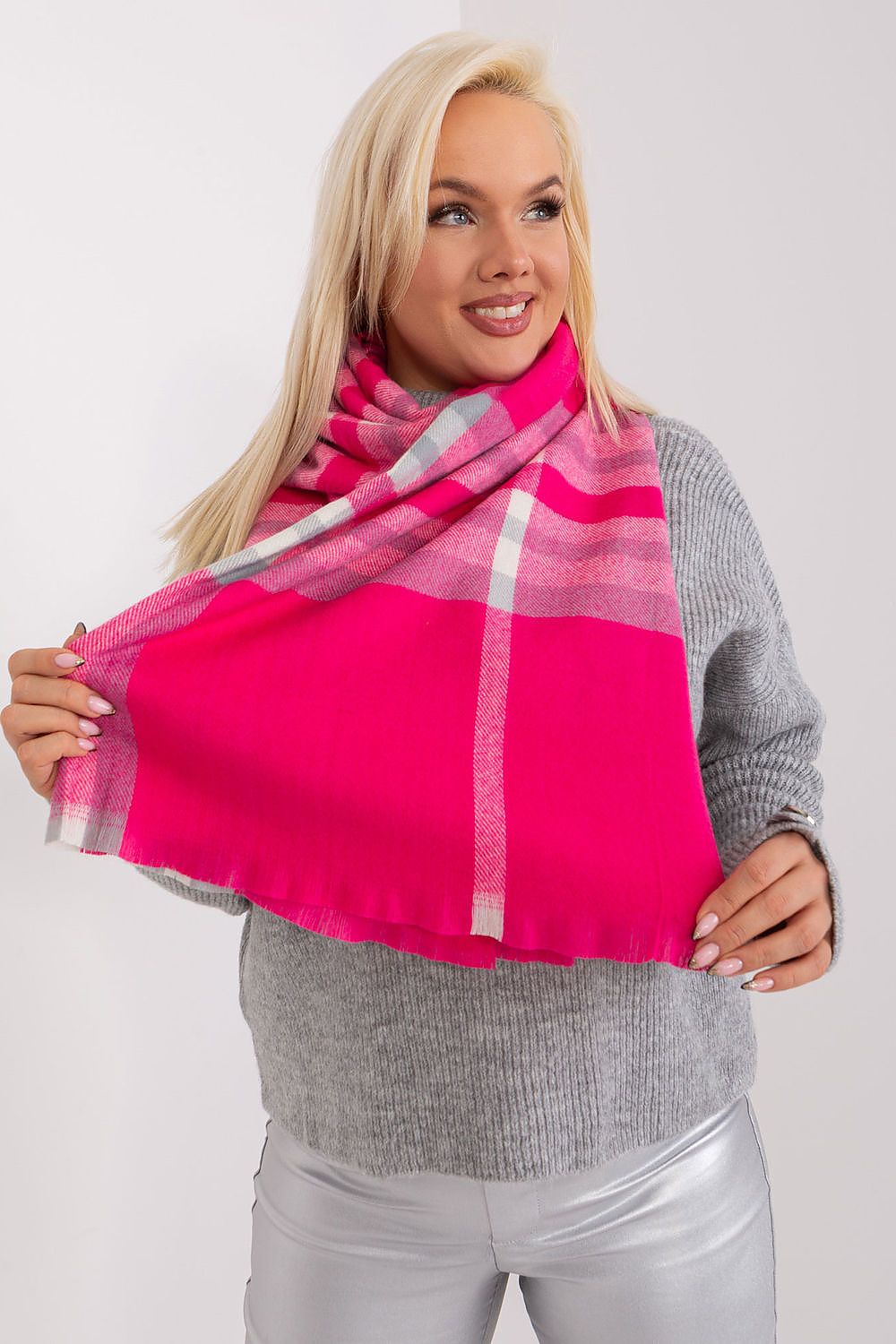 Textured Scarf with Colourful Checkered Pattern - Michelle & Kenza Co.