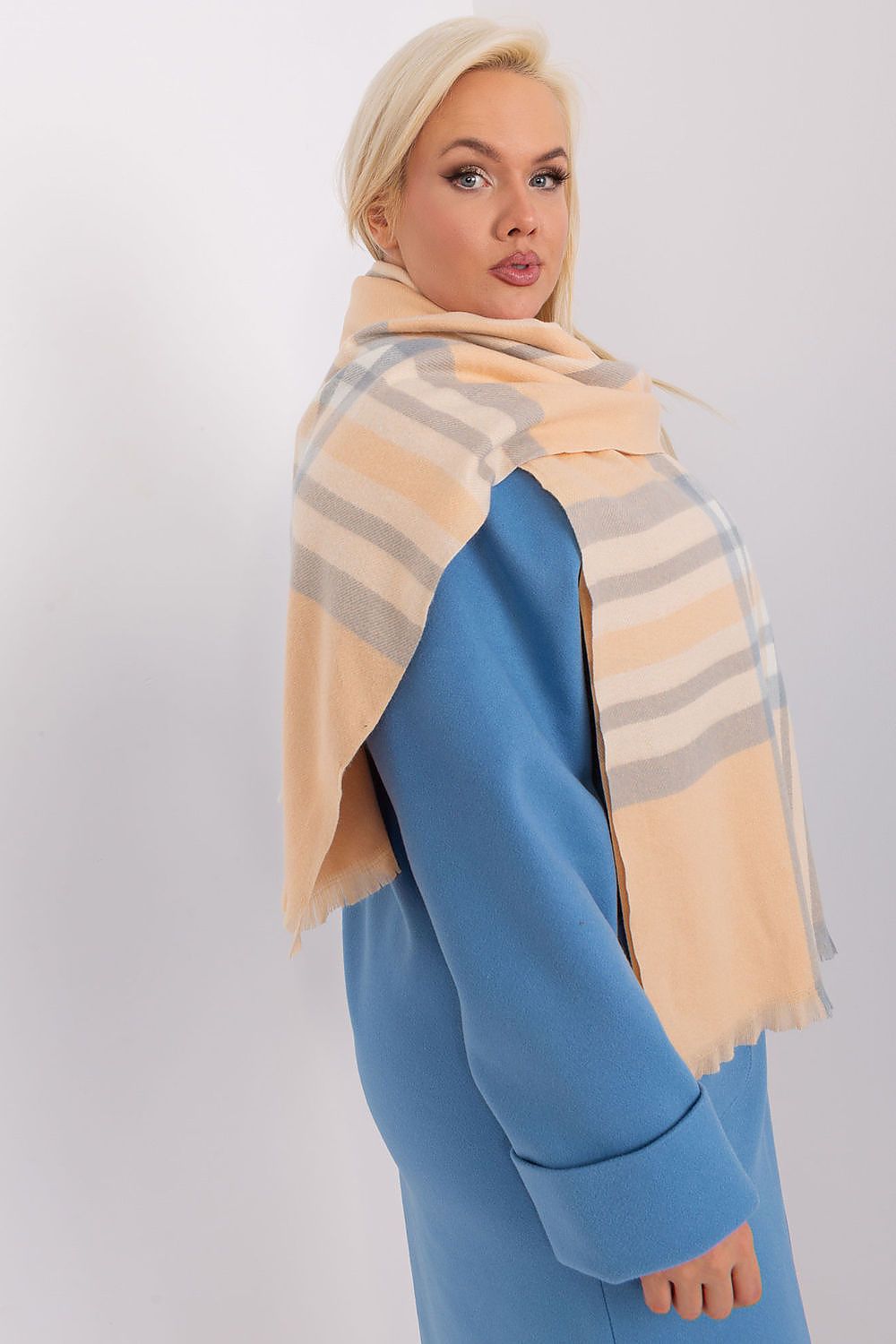 Textured Scarf with Colourful Checkered Pattern - Michelle & Kenza Co.