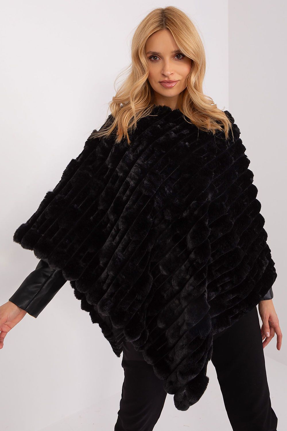 Textured Poncho with Relaxed Fit - Michelle & Kenza Co.