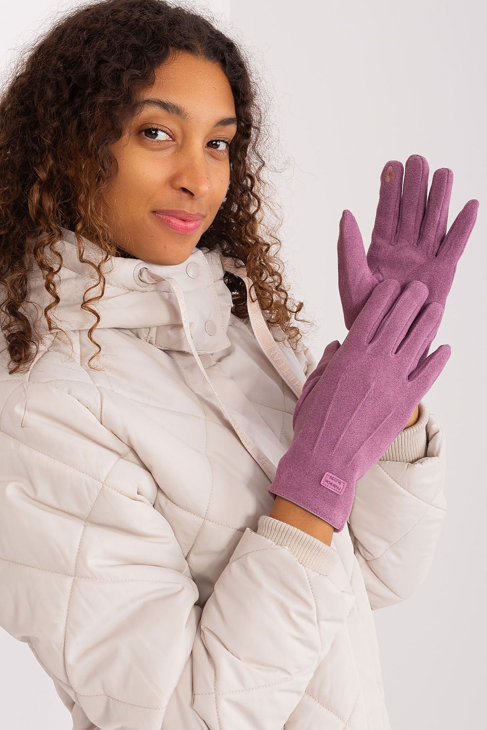 Elegant Gloves - Embroidered Index Finger