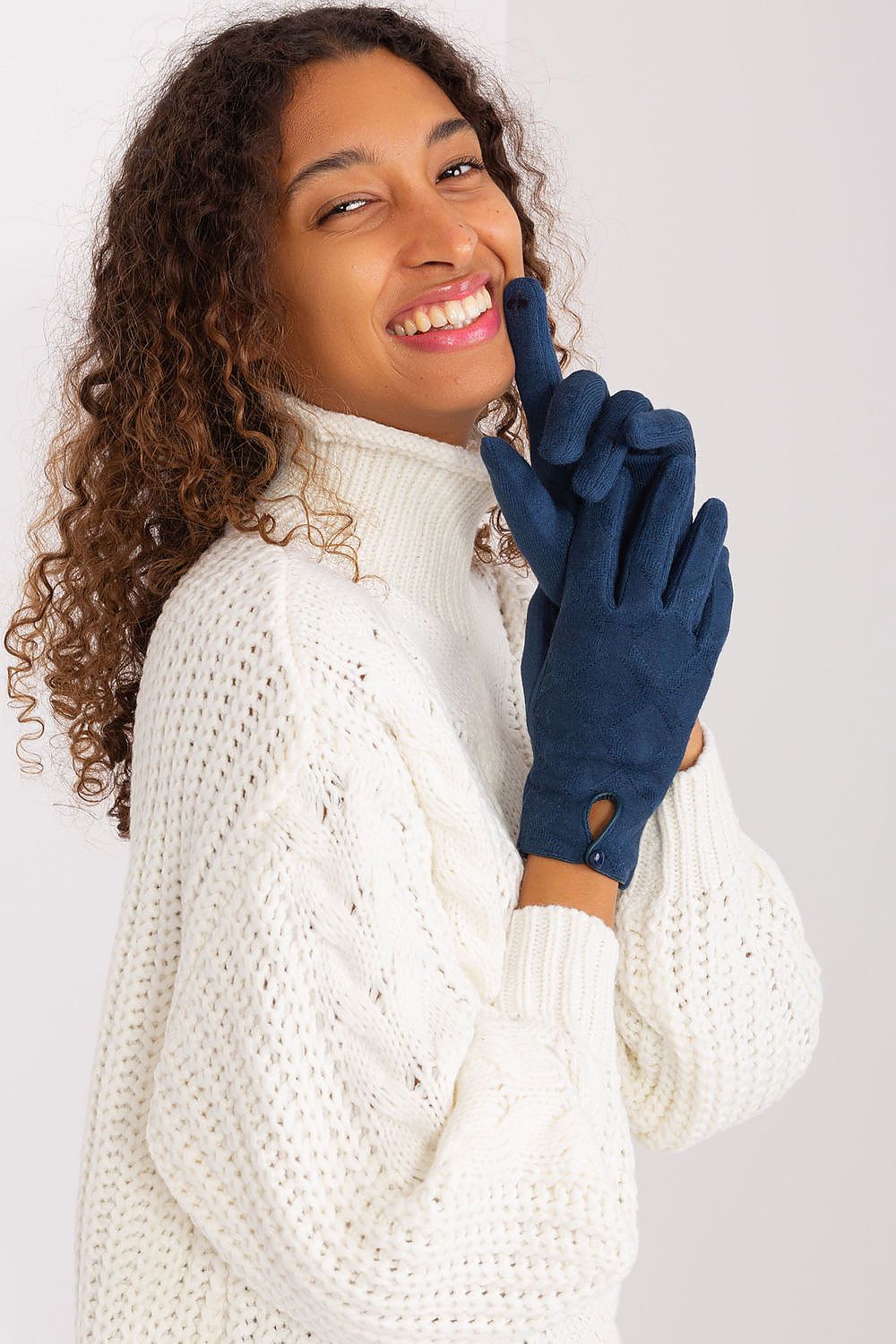 Chic Gloves - Buttoned Cutout