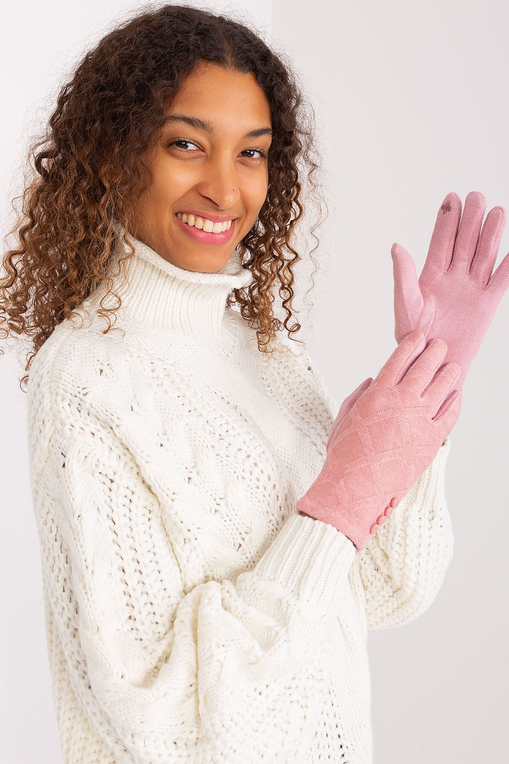 Chic Touchscreen Gloves