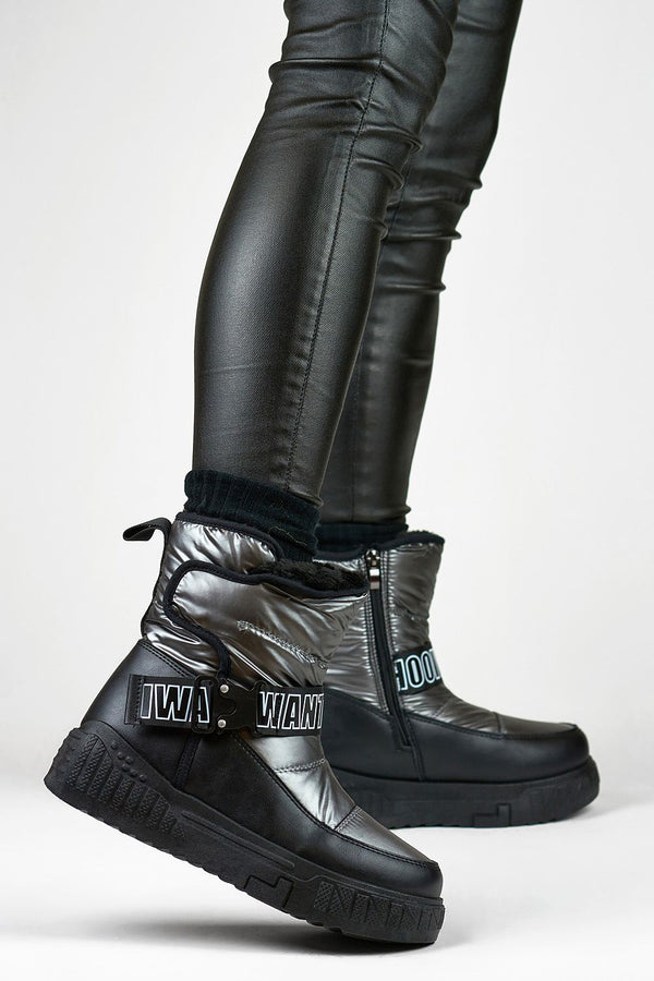 Elegant Insulated Black Snow Boots