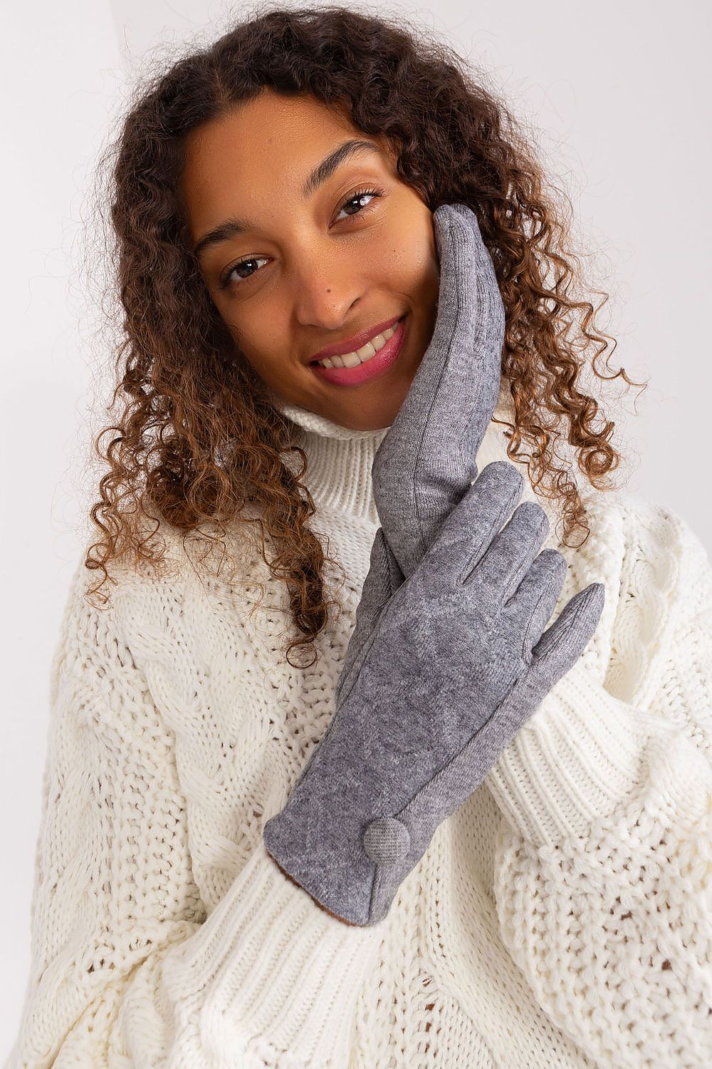 Chic Insulated Gloves - Embroidered