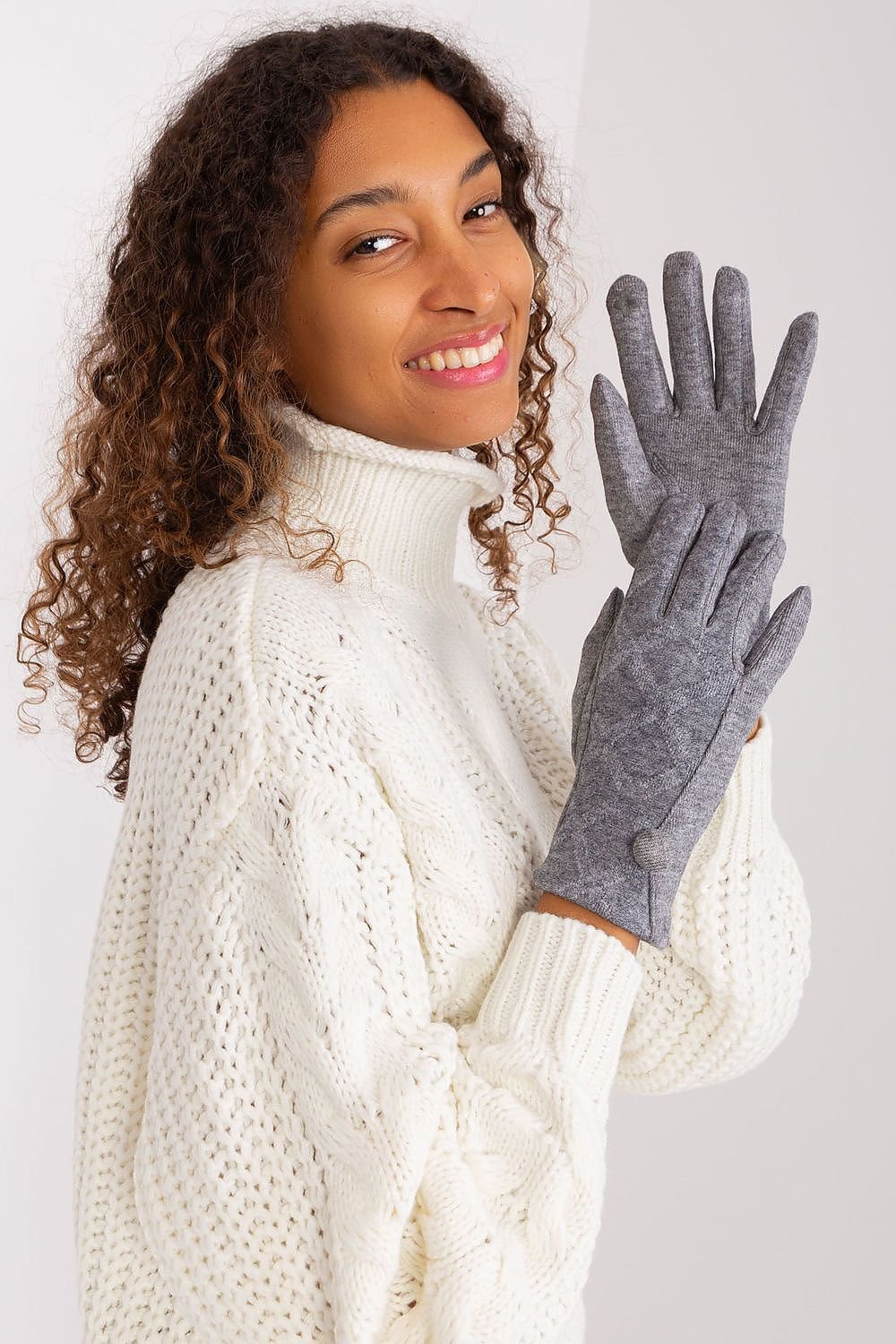 Chic Insulated Gloves - Embroidered