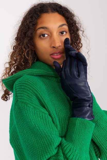 Elegant Touchscreen Gloves