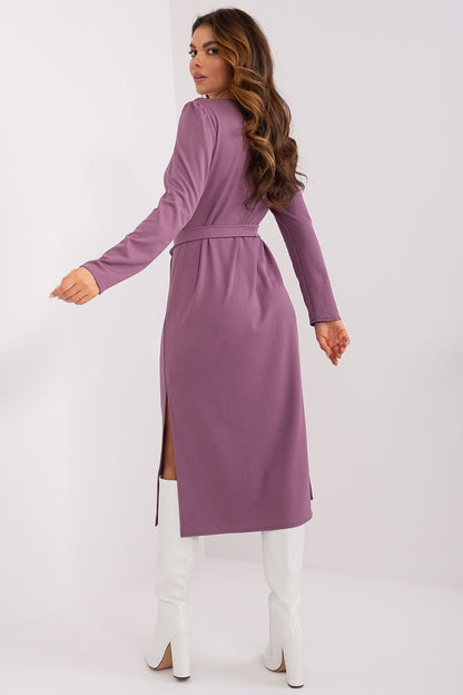 Elegant Ribbed Midi Dress