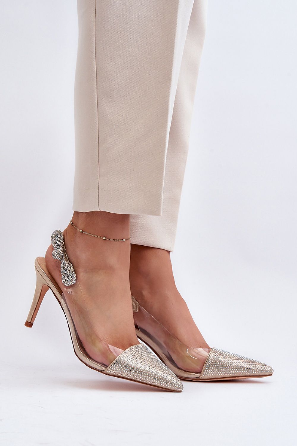 Elegant Pointed Stilettos for Comfort