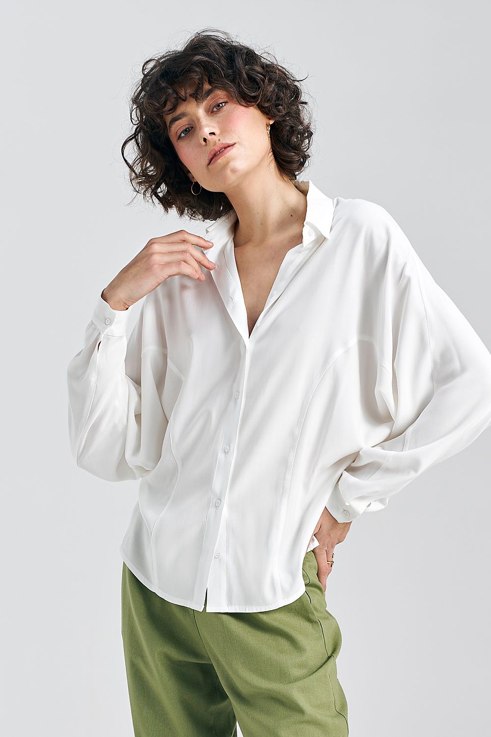 Lightweight Oversize Bat Sleeve Shirt