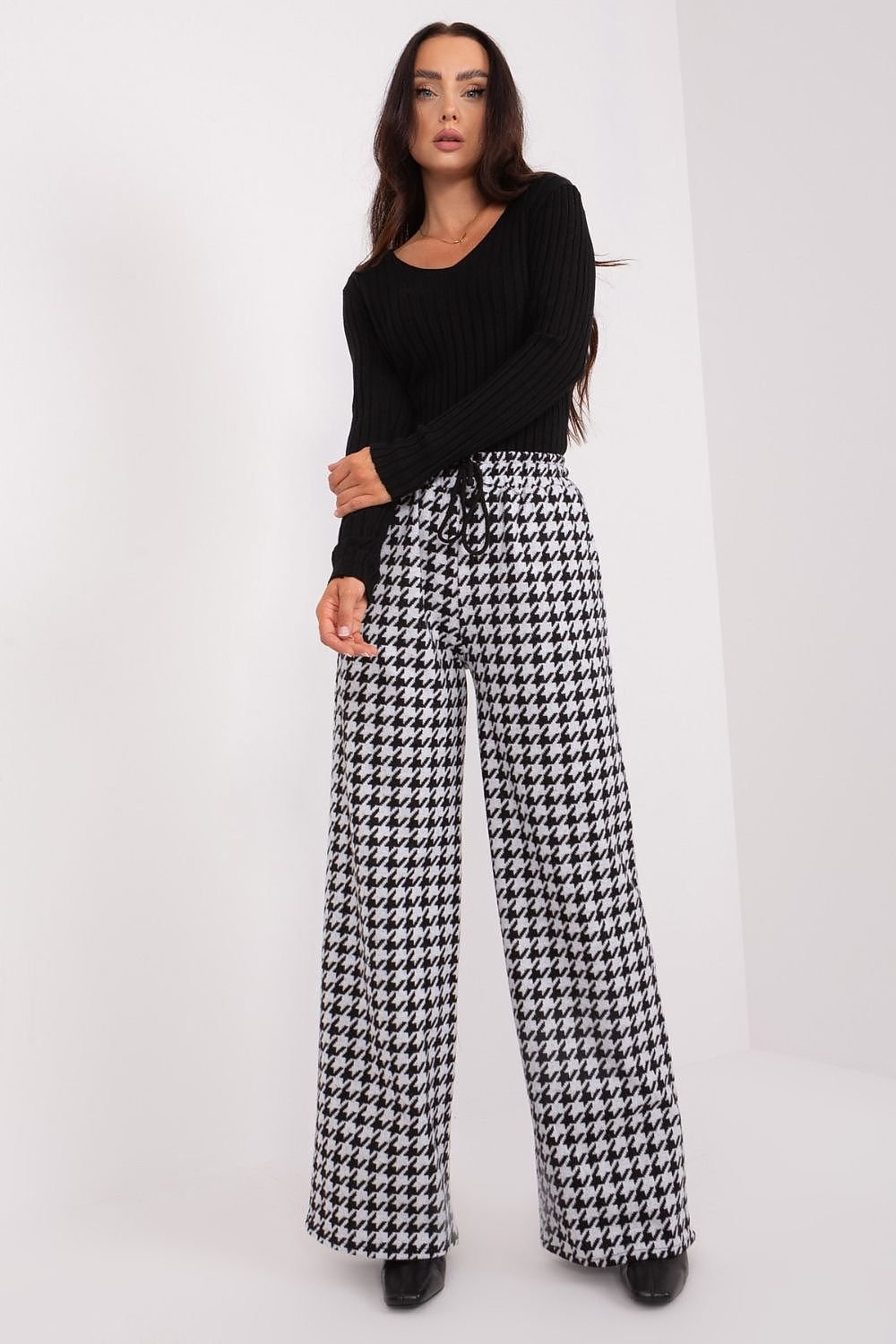 Chic High-Waisted Trousers