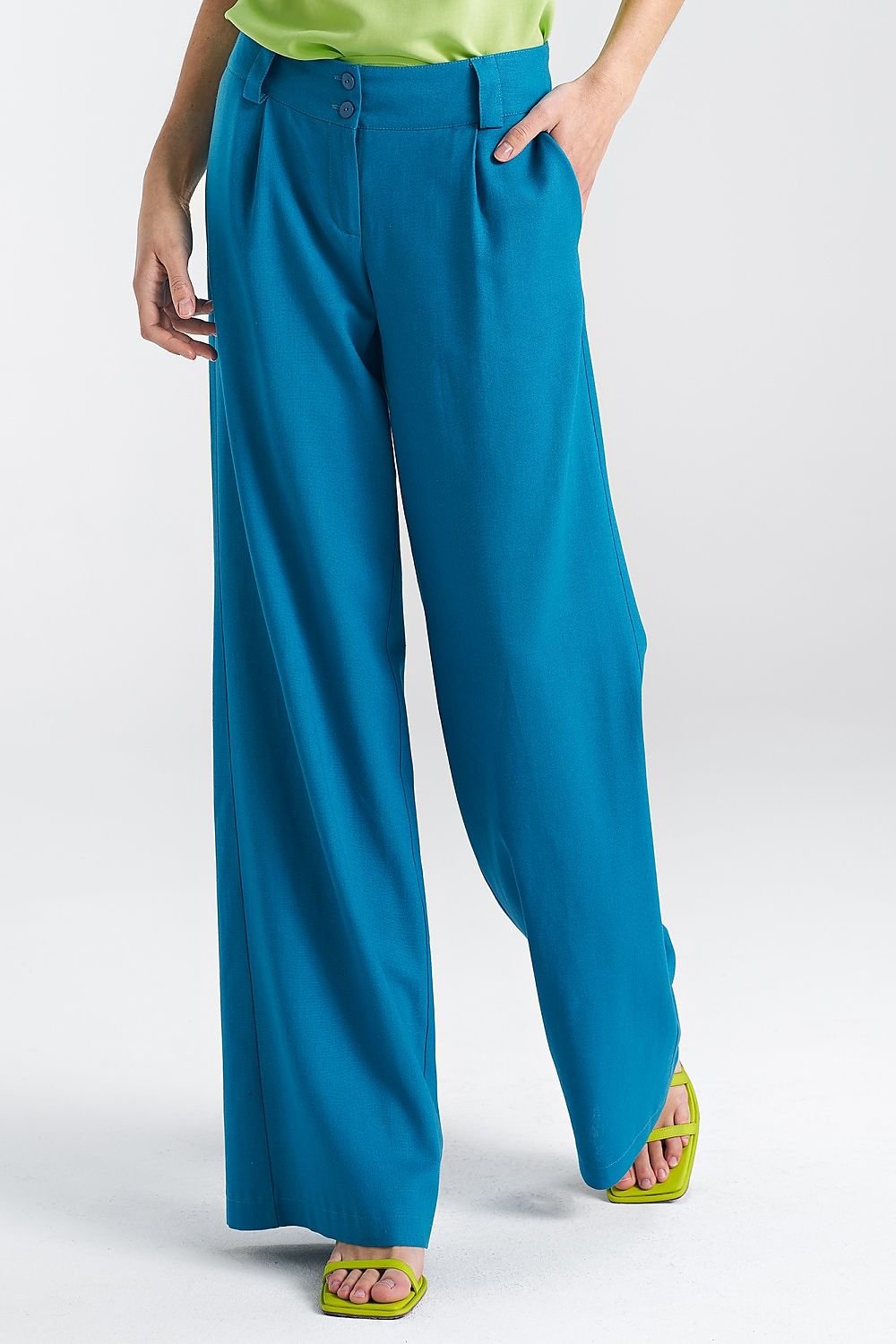 Relaxed Fit Wide-Leg Trousers