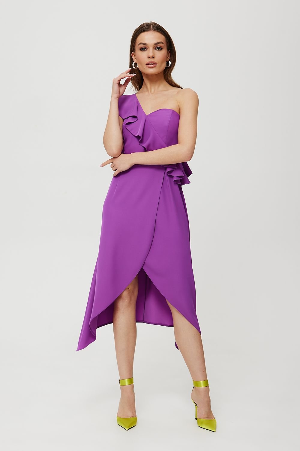 Elegant One-Shoulder Ruffled Cocktail Dress