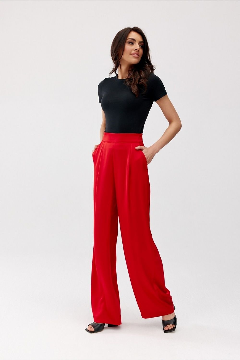 Elegant Wide-Leg Trousers