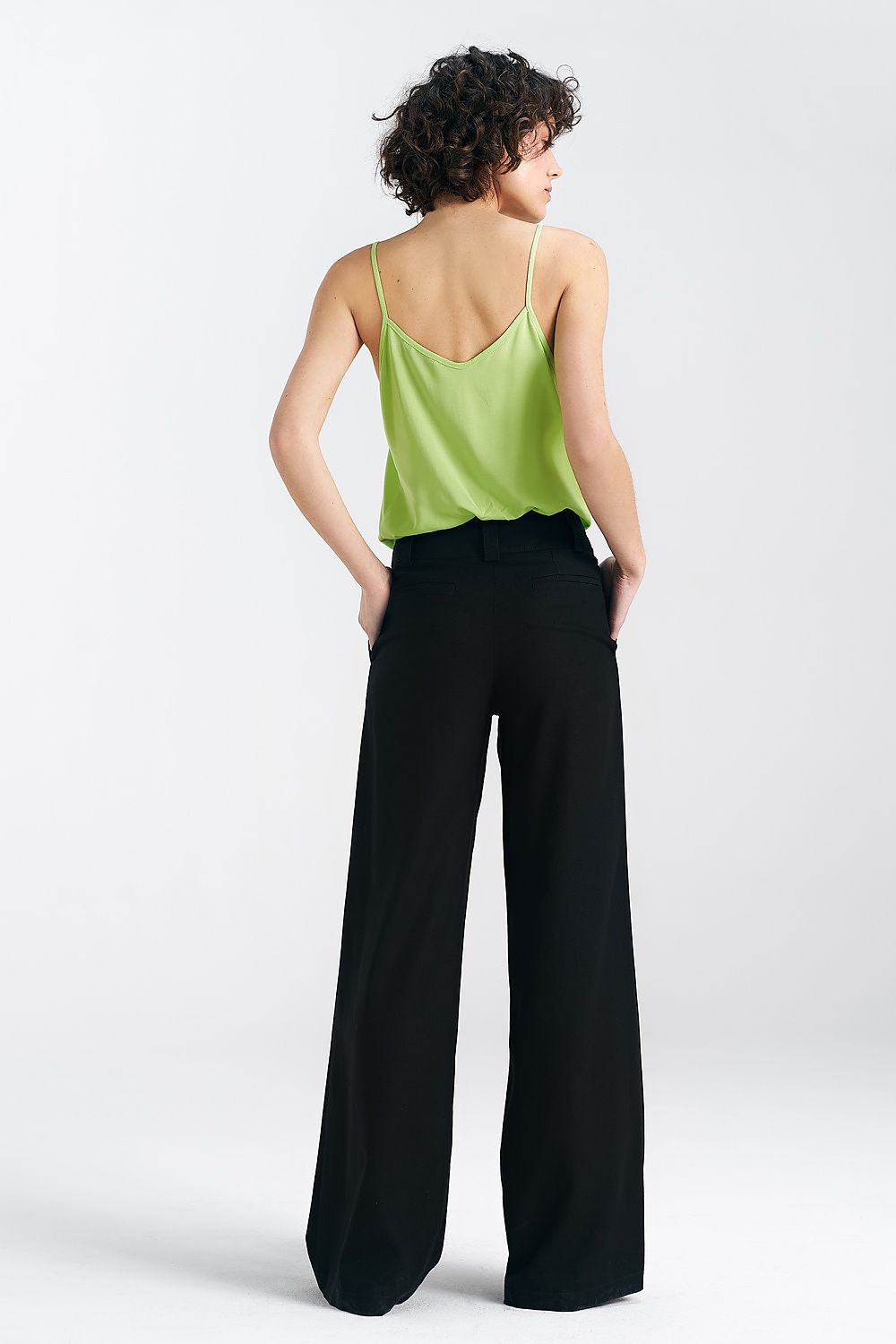 Relaxed Fit Wide-Leg Trousers