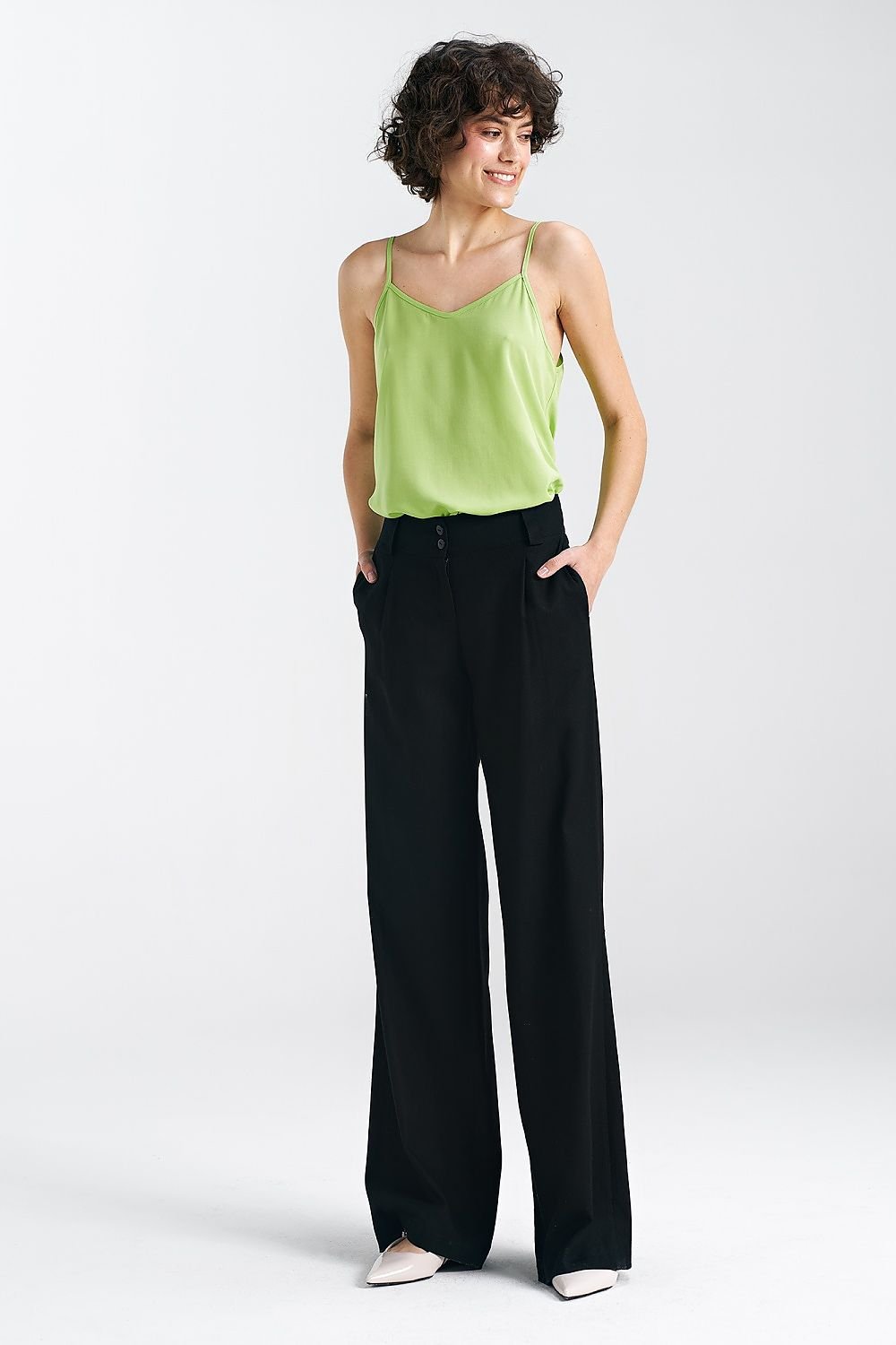 Relaxed Fit Wide-Leg Trousers