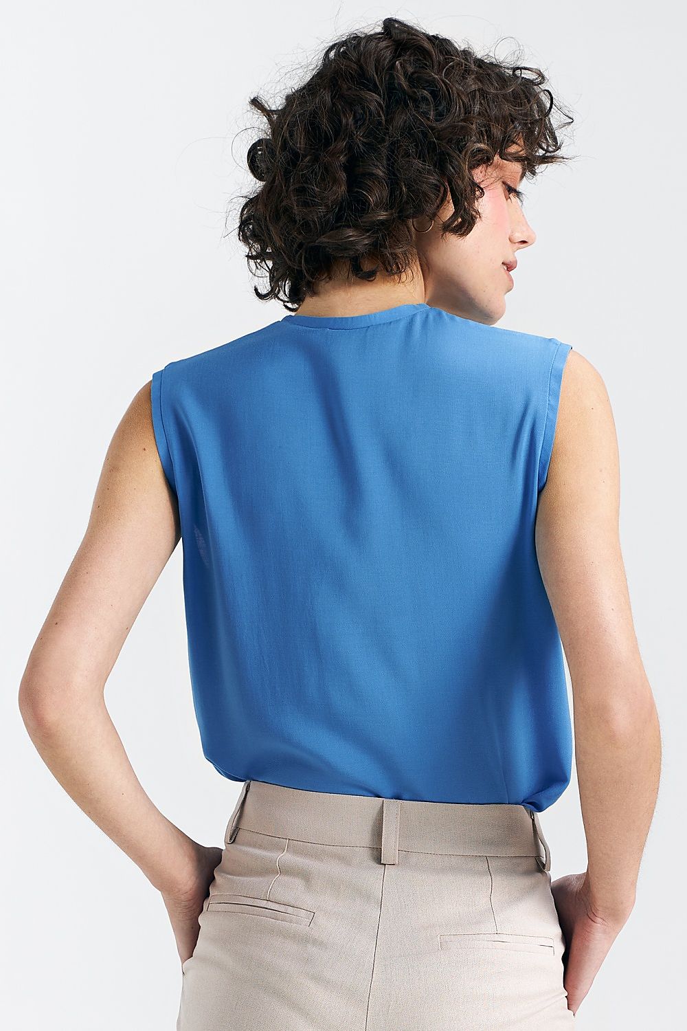 Elegant Viscose Sleeveless Blouse