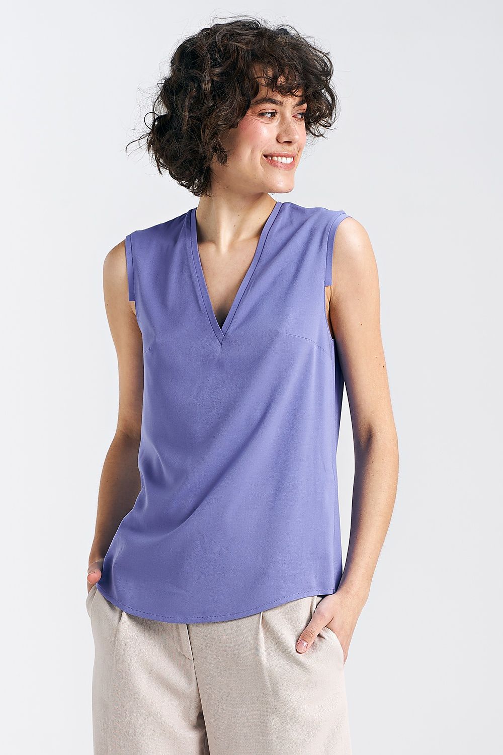 Elegant Viscose Sleeveless Blouse