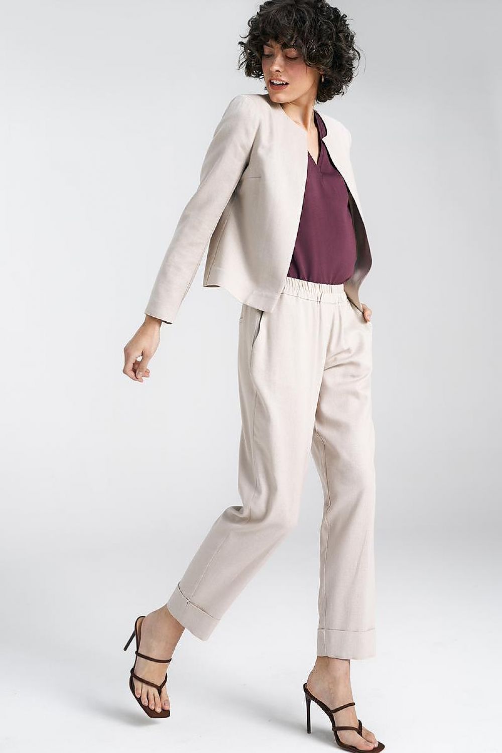 Elegant Boxy Linen Jacket