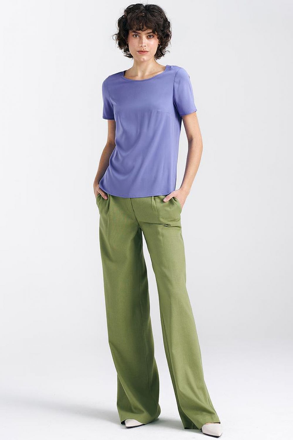 Relaxed Fit Wide-Leg Trousers