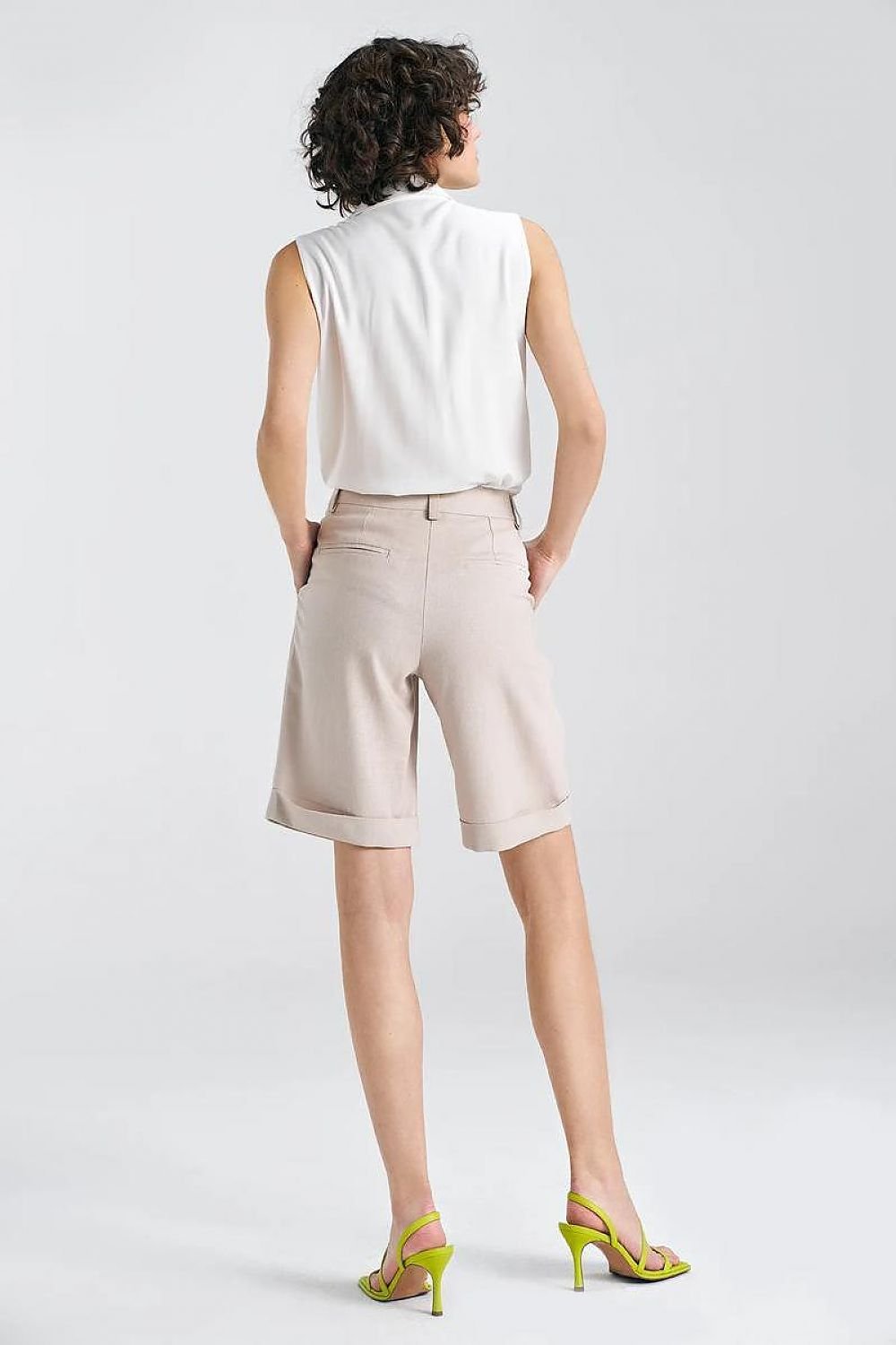 Elegant Cuffed Linen Blend Shorts