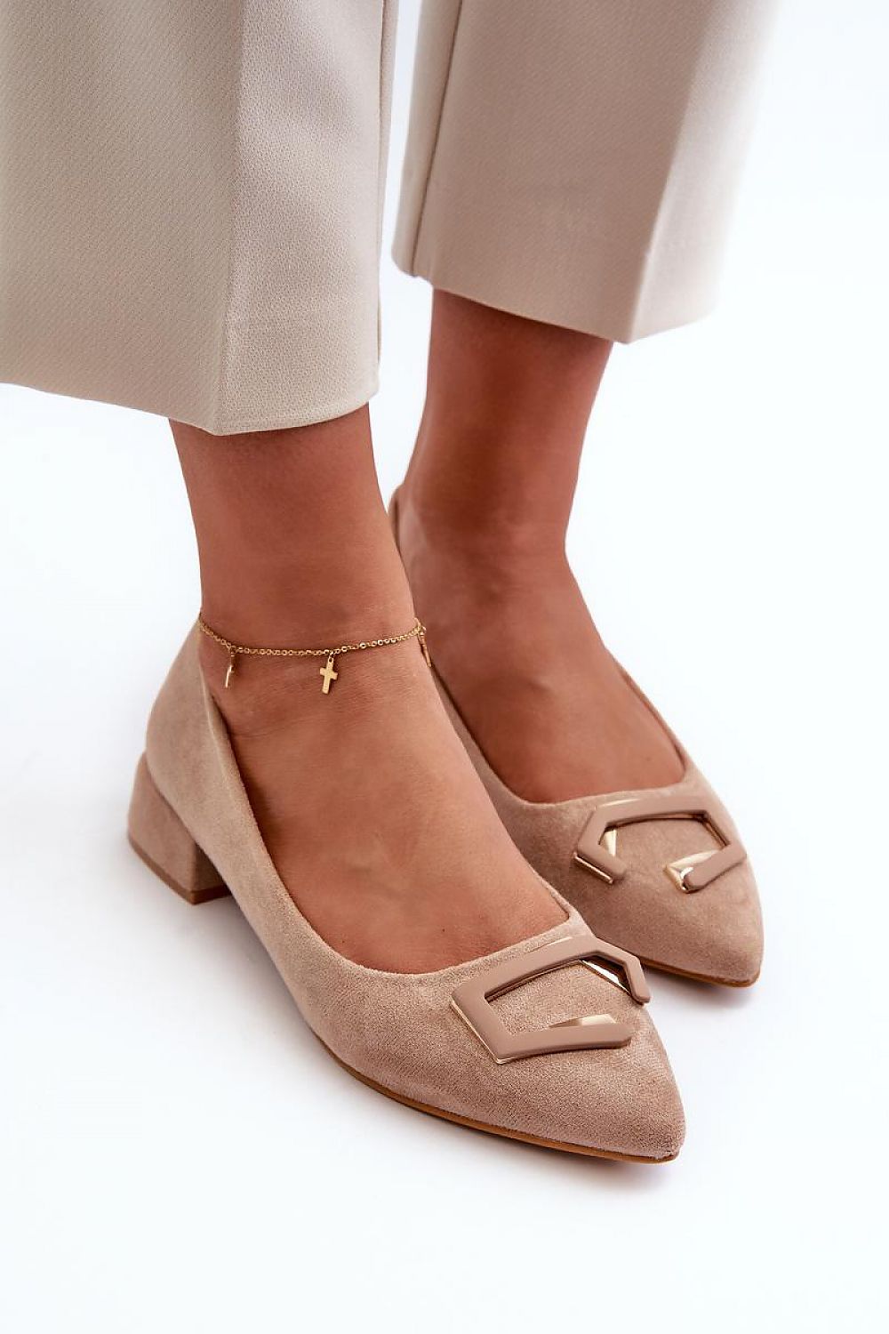 Comfortable Eco-Suede Low-Heel Pumps