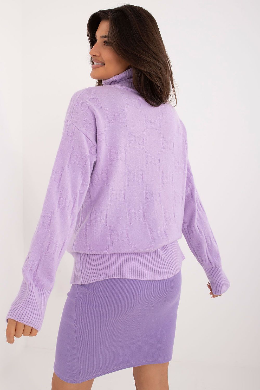 Acrylic Knit Turtleneck Sweater with Unique Texture - Michelle & Kenza Co.