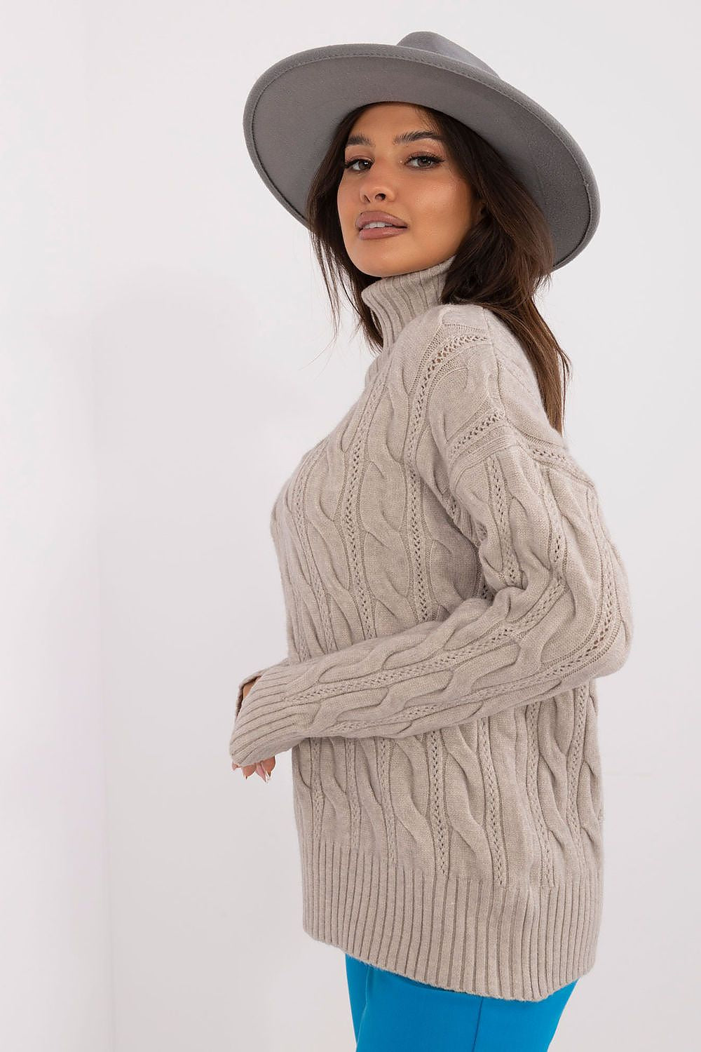 Acrylic Turtleneck Sweater with Long Sleeves - Michelle & Kenza Co.