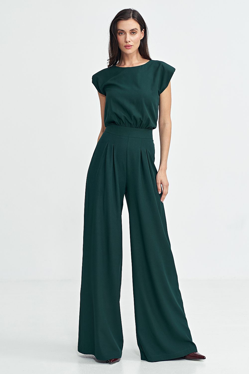 Spandex Jumpsuit with Elegant Boat Neckline - Michelle & Kenza Co.