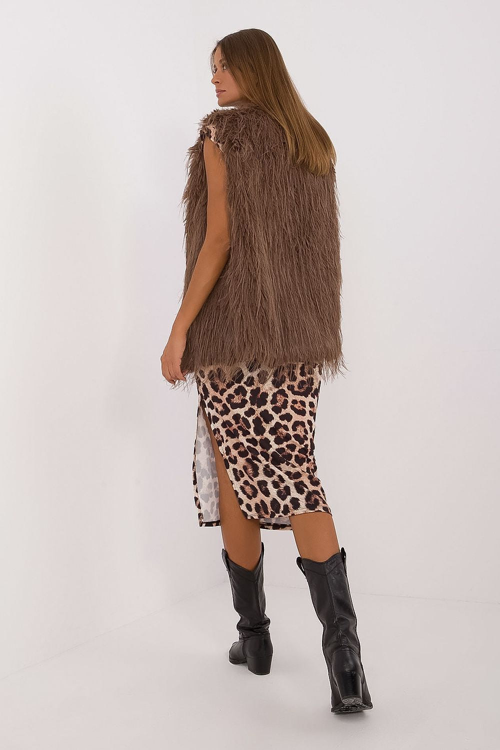 Faux Fur Gilet with Insulated Comfort - Michelle & Kenza Co.