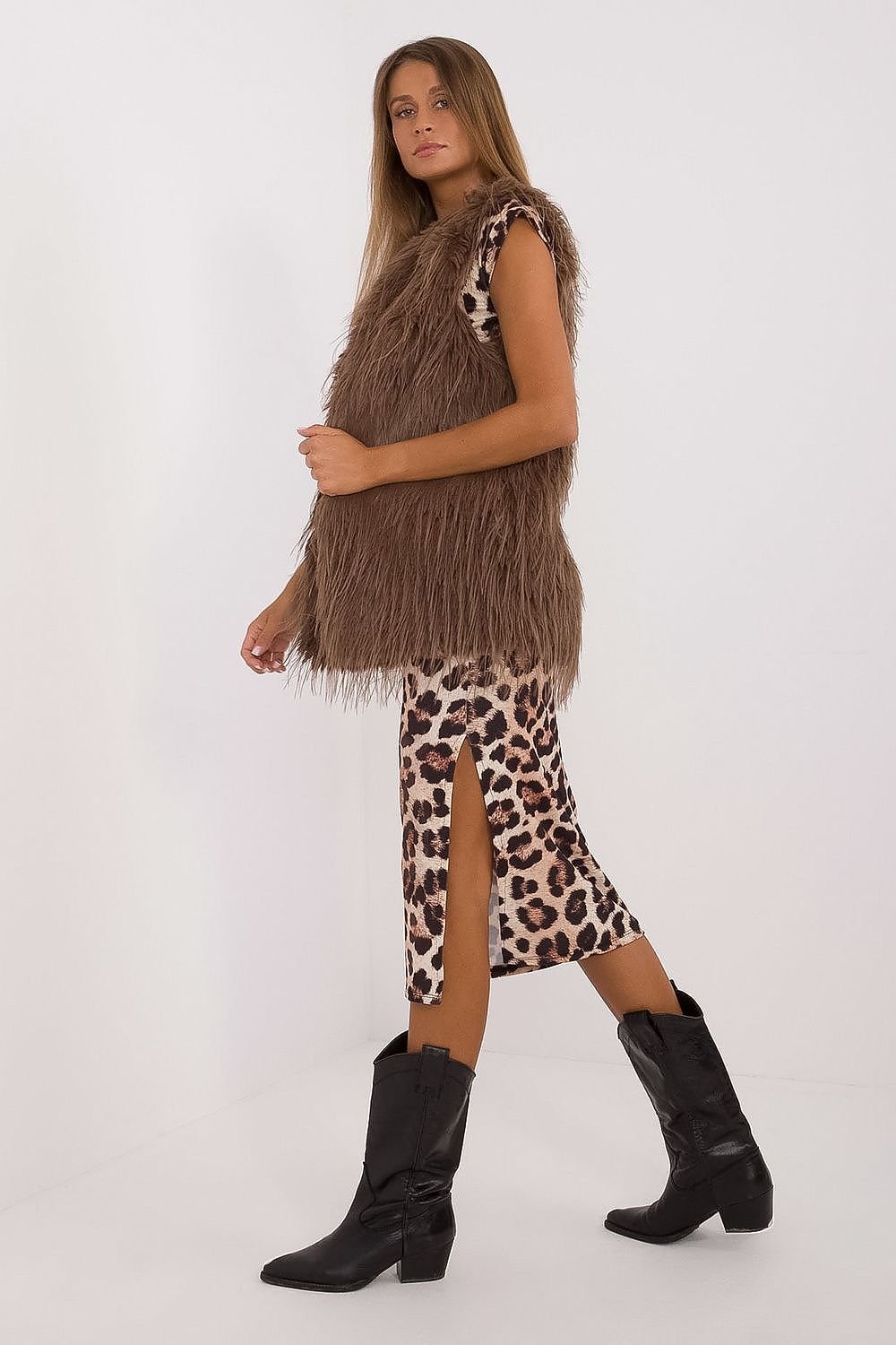 Faux Fur Gilet with Insulated Comfort - Michelle & Kenza Co.