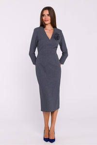 Chic Midi Dress with V-Neckline - Michelle & Kenza Co.