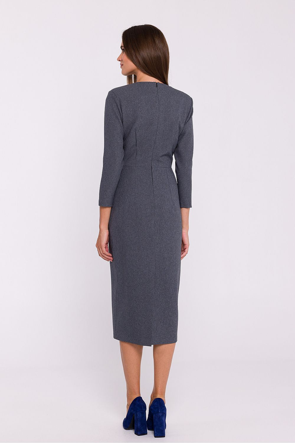 Chic Midi Dress with V-Neckline - Michelle & Kenza Co.