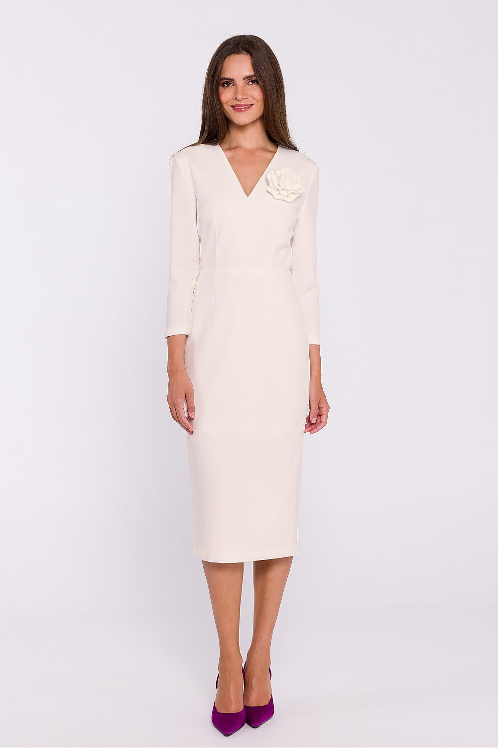 Chic Midi Dress with V-Neckline - Michelle & Kenza Co.