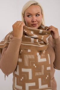 Viscose Shawl with Geometric Pattern - Michelle & Kenza Co.