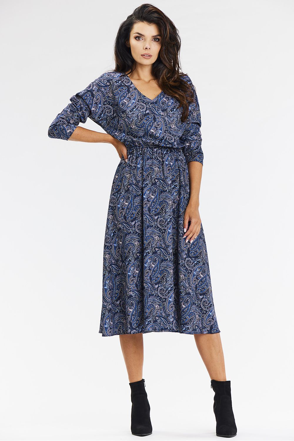 Chic Kimono Midi Dress with V Neckline - Michelle & Kenza Co.