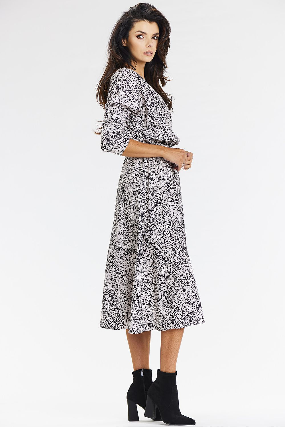 Elegant Kimono Midi Dress