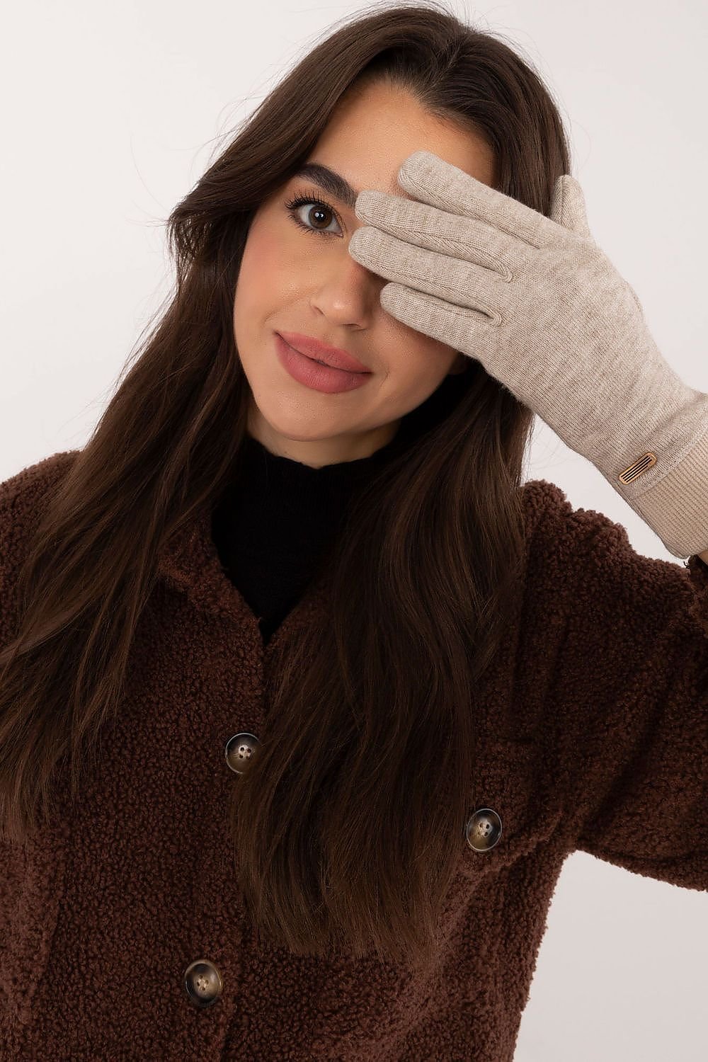 Elegant Gloves - Embroidered Detail