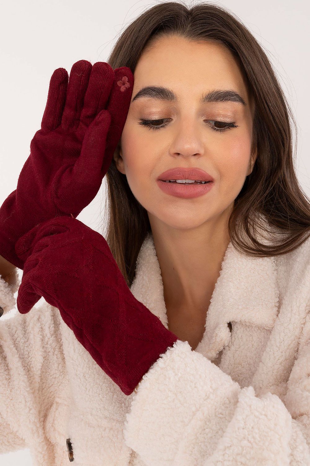 Elegant Insulated Gloves - Embroidered Finger