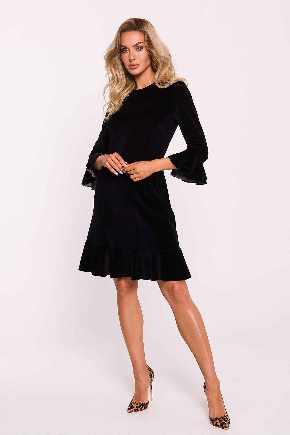 Velour Knit Daydress with Ruffled Sleeves - Michelle & Kenza Co.